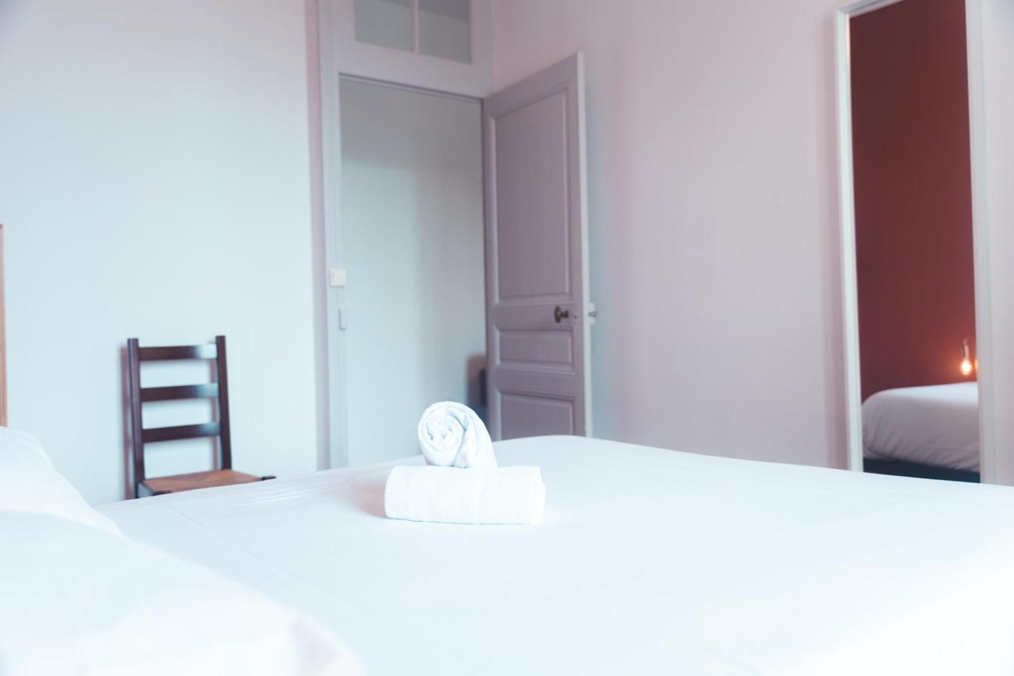 Le Ronsardien - Appartement Calme Et Confortable Тур Екстериор снимка